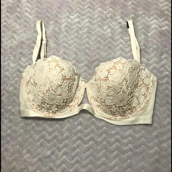Victoria’s Secret balconet bra 34DD - Picture 2 of 4